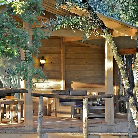 Vanille Pensjonat 4*